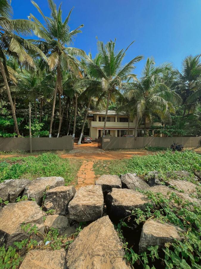 Kizhunna Rock Beach House كانور المظهر الخارجي الصورة